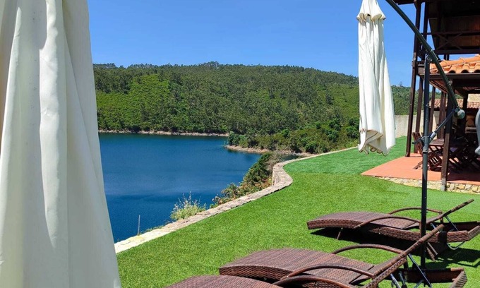 Tomar House | Moradia em Castelo Bode