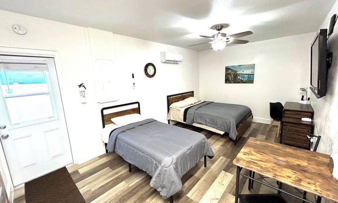 Altamonte Springs Apartment | More blessing Paradise: Studio private entrance #B