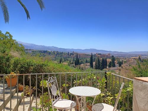 Beiro Apartment | Morente sueña La Alhambra