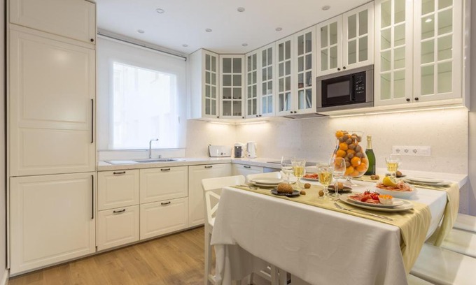 el Fort Pienc Apartment | Moreryadom