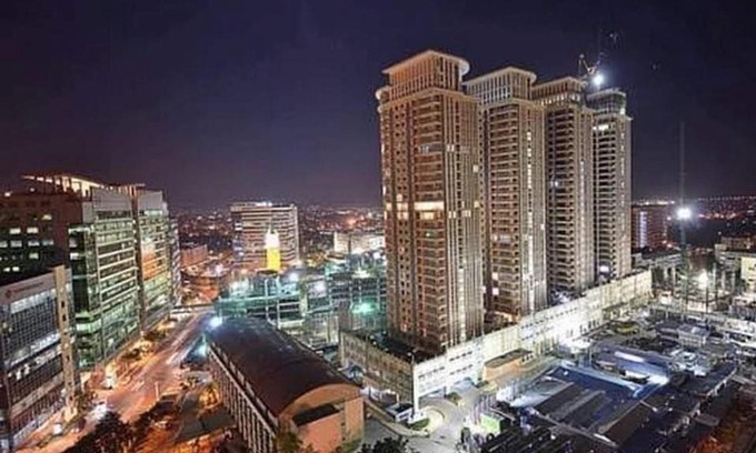 Pinagsama Apartment | Morgan Suite BGC Shortwalk2 Venice Mall free pool gym