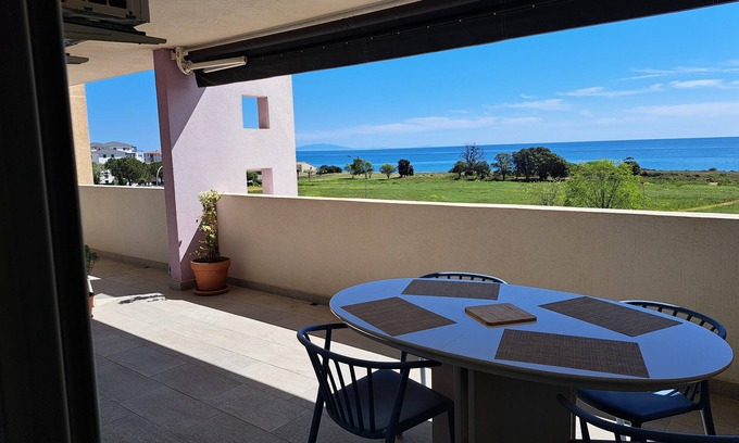 Moriani-Plage Apartment | Moriani Plage Splendide vue mer bel Appartement à 150 m de la Plage de Padulella
