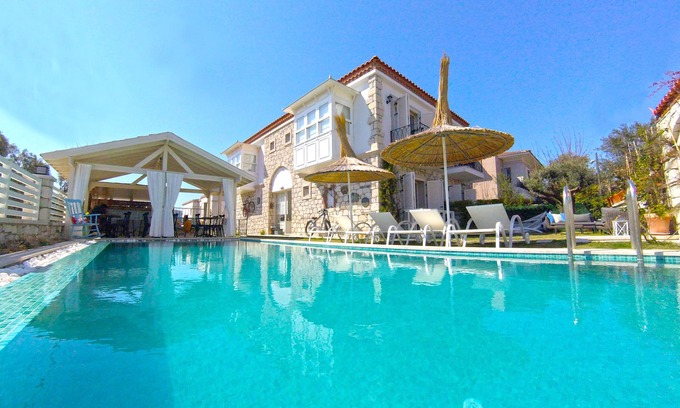 Tokoglu Hotel | Morisi Konak