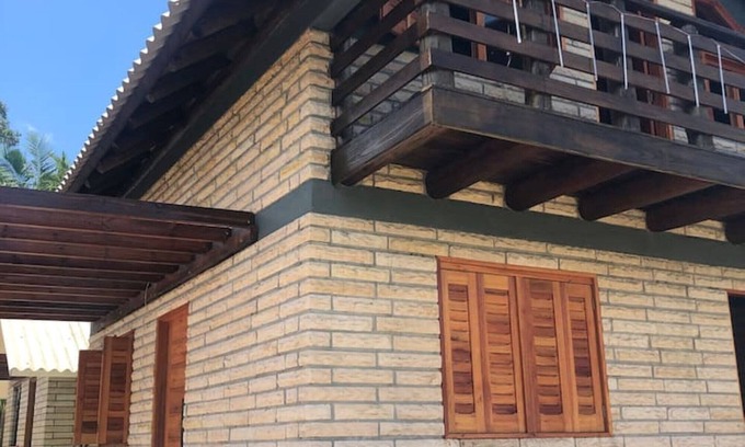 Praia Grande Cabin | Moriyah Hut - Family