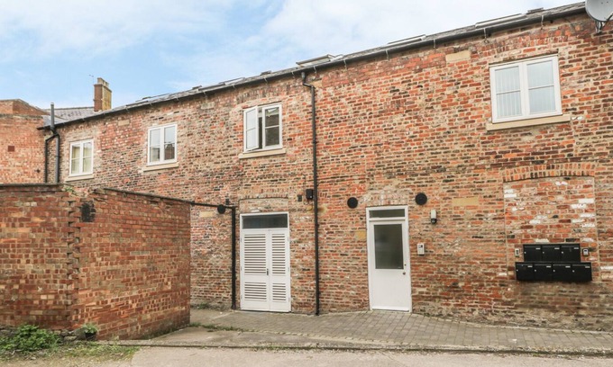 Beverley Apartment | MORLEYS MEWS in Beverley