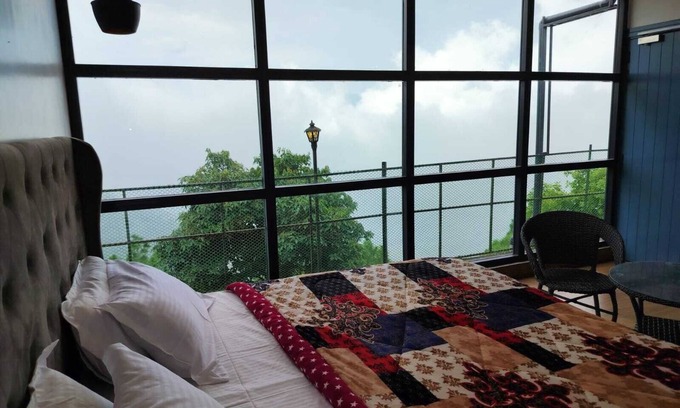 Morni Hotel | Morni Hills Retreat & Heaven