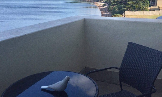 Port Lincoln House | Morning Views- Spalding 11
