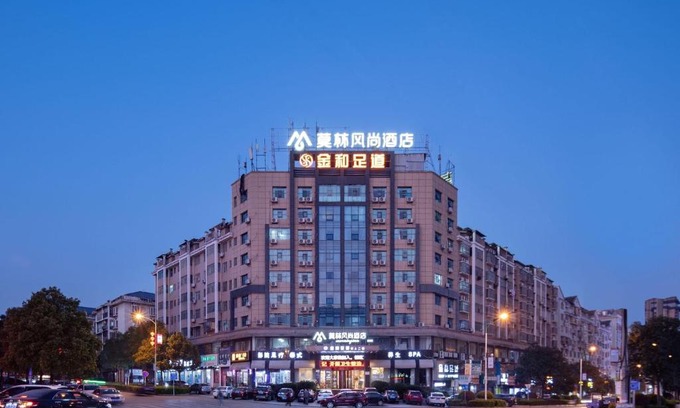 Louxing District Hotel | Morninginn,Liangang