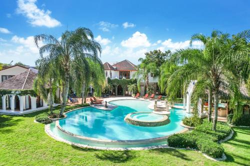 Cajuiles Villa | Moroccan-Style Paradise with Pool & Maid at Casa de Campo