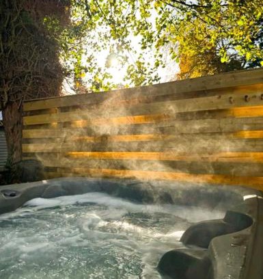 Almondbank Ski Chalet | Morrigan 7-Hot Tub-Pet Friendly-Boutique-Perthshire-Families