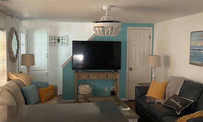 Cicero Cottage | Morse Haven Resort-Cottage in Heart of Morse Reservoir Community