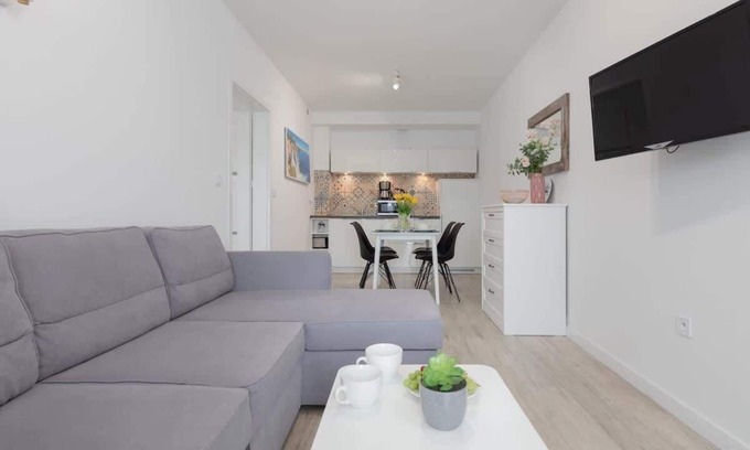 Dziwnowek Apartment | Morska 5 | Light Grey Apartment | Close to Beach