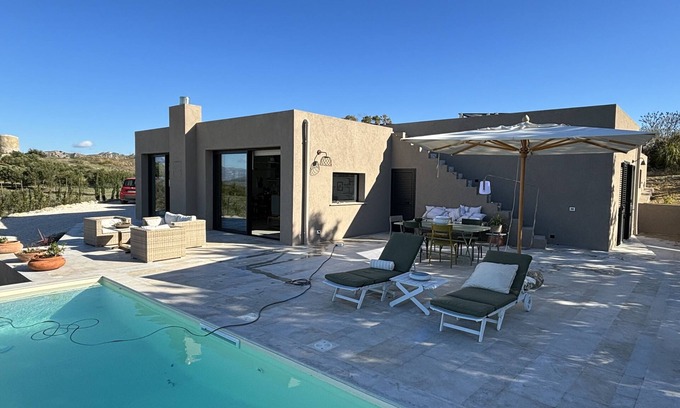 Cattolica Eraclea House | Mortilletta - The Carob Tree