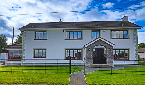 Randalstown Bed & Breakfast | Mossvale Lodge Country House Bed and Breakfast