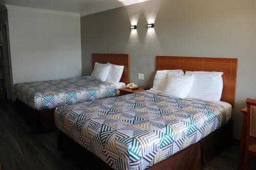 Alvin Hotel | Motel 6-Alvin, TX