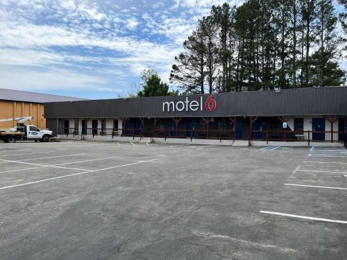 Cordele Hotel | Motel 6 Cordele, GA