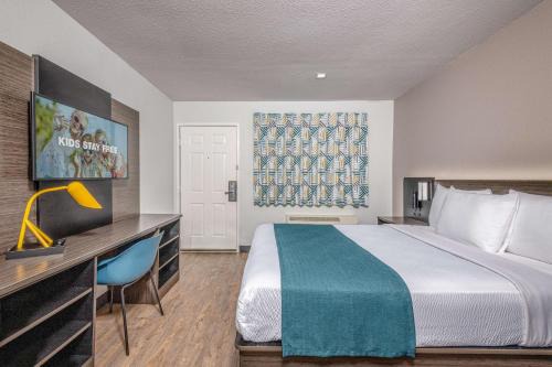 Euless Hotel | Motel 6-Euless, TX - Dallas