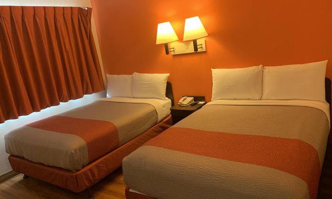 Grants Hotel | Motel 6 Grants, NM