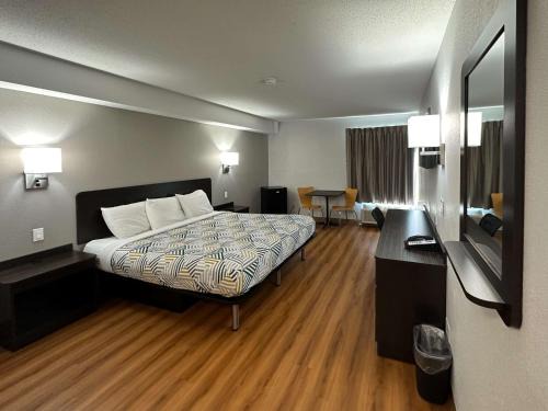 Greensboro Hotel | Motel 6-Greensboro, NC - Airport