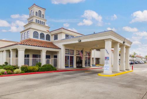 Hemet Hotel | Motel 6 Hemet