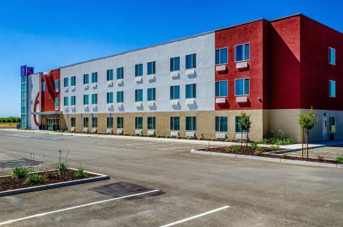 Livingston Hotel | Motel 6-Livingston, CA - Merced County