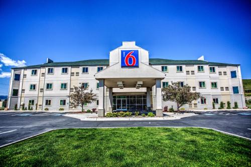 Grant Creek Hotel | Motel 6-Missoula, MT