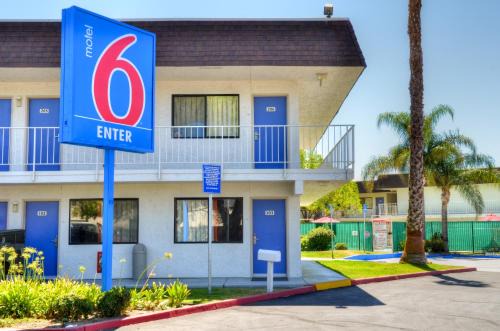 Santa Nella Hotel | Motel 6-Santa Nella, CA - Los Banos - Interstate 5