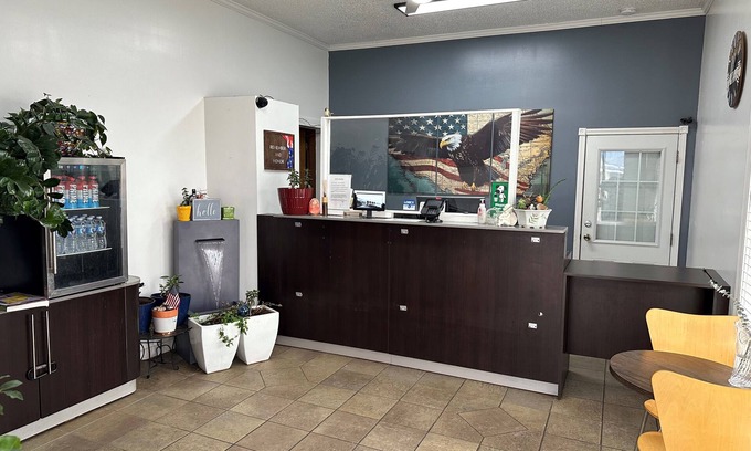Sullivan Hotel | Motel 6 Sullivan, MO