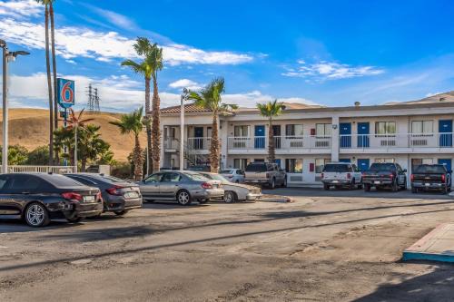 Westley Hotel | Motel 6-Westley, CA