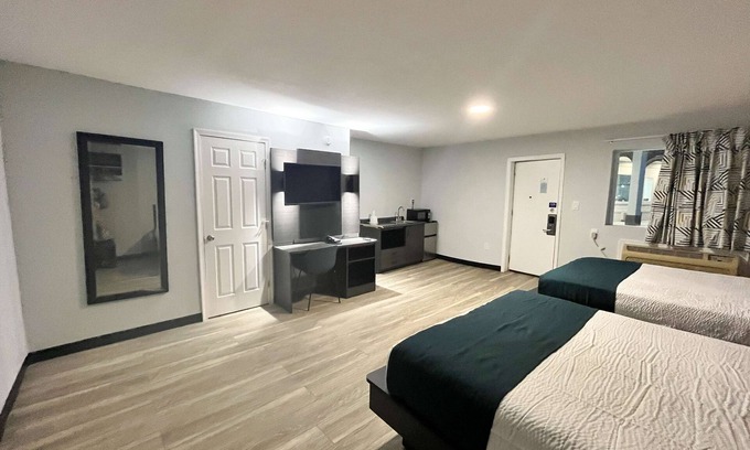 Grenloch Hotel | Motel 6 Williamstown, NJ - Black Horse Pike