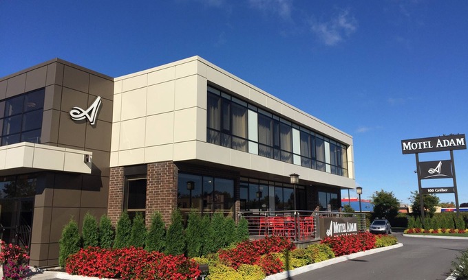 Downtown Gatineau Hotel | Motel Adam