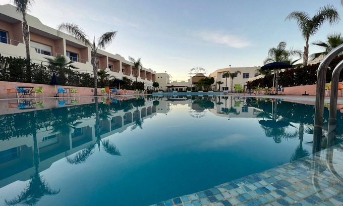 Ain Kansra Hotel | Motel Al Akha