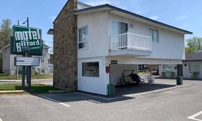 Vieux-Moulin Hotel | Motel Giffard