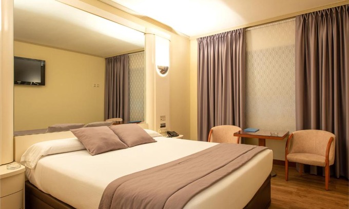 Oleiros Hotel | Motel Jardin