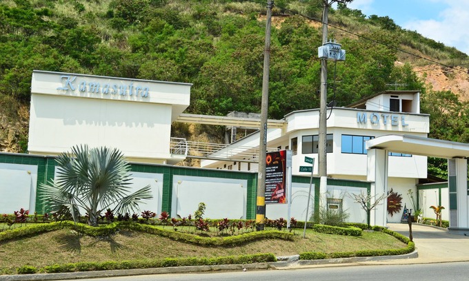 Yumbo House | Motel Kamasutra VIP.