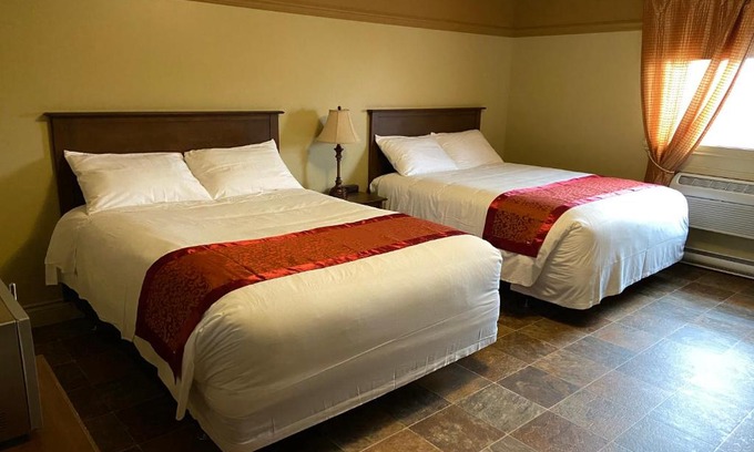 Plessisville Hotel | Motel le Phare