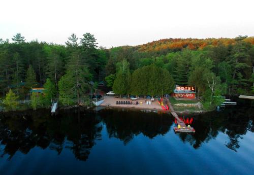 Long Lake Cabin | Motel Long Lake and Cottages