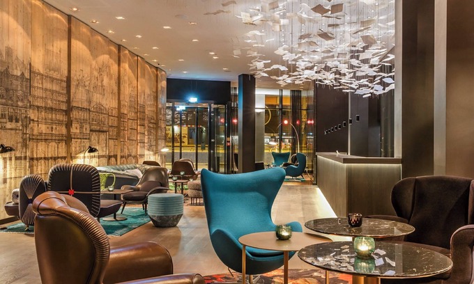 Altstadt Hotel | Motel One Frankfurt - Römer
