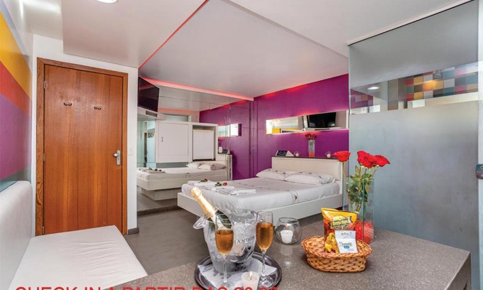 Porto Alegre Hotel | Motel Porto dos Casais