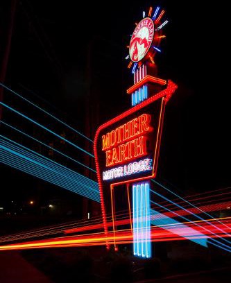 Kinston Hotel | Mother Earth Motor Lodge