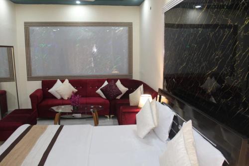 Mahanagar House | Mother's Homestay