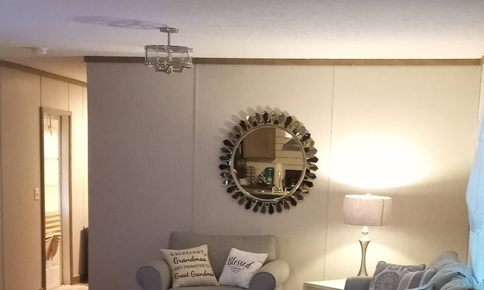 Laurel House | Motley home