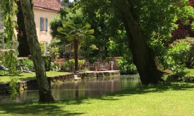 Chambon-sur-Cisse House | "Moulin des Charmes" in a park of 1ha crossed by the river