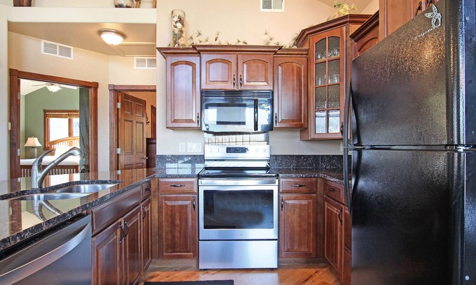 Estes Park Condo | Mount Chiquita 10a 2 Bedroom Condo by RedAwning
