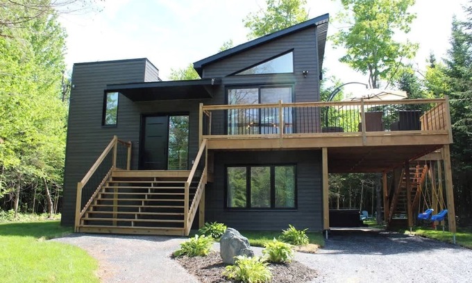 Orford Ski Chalet | Mount Orford - Spa - Neptune