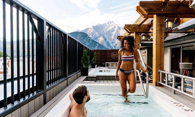 Banff Hotel | Mount Royal Hotel