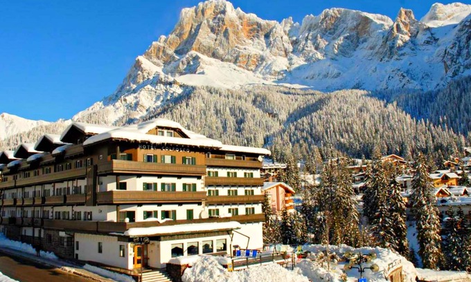 San Martino di Castrozza Condo | Mountain Style 1BR Overlooking Pale di San Martino