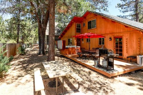 Summit Estates House | Mountain Adventure - 1931 by Big Bear Vacations