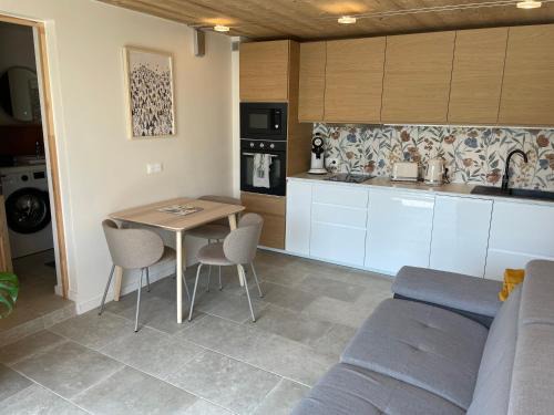 Saint-Jean-d'Arves Apartment | Mountain air