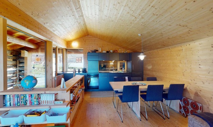 Mutten House | Mountain Cabin Mutten